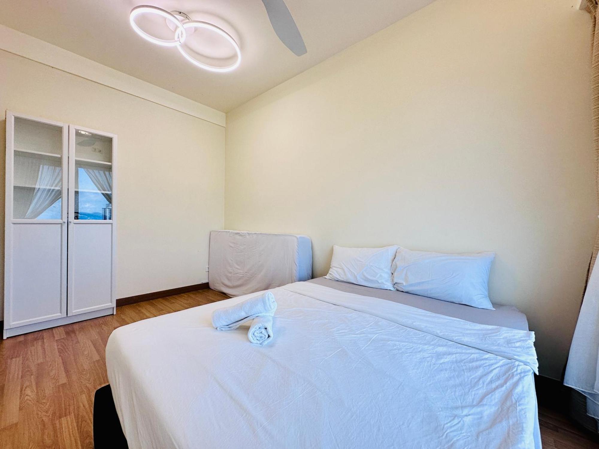 At Macalister 218 By Wl Apartment George Town
