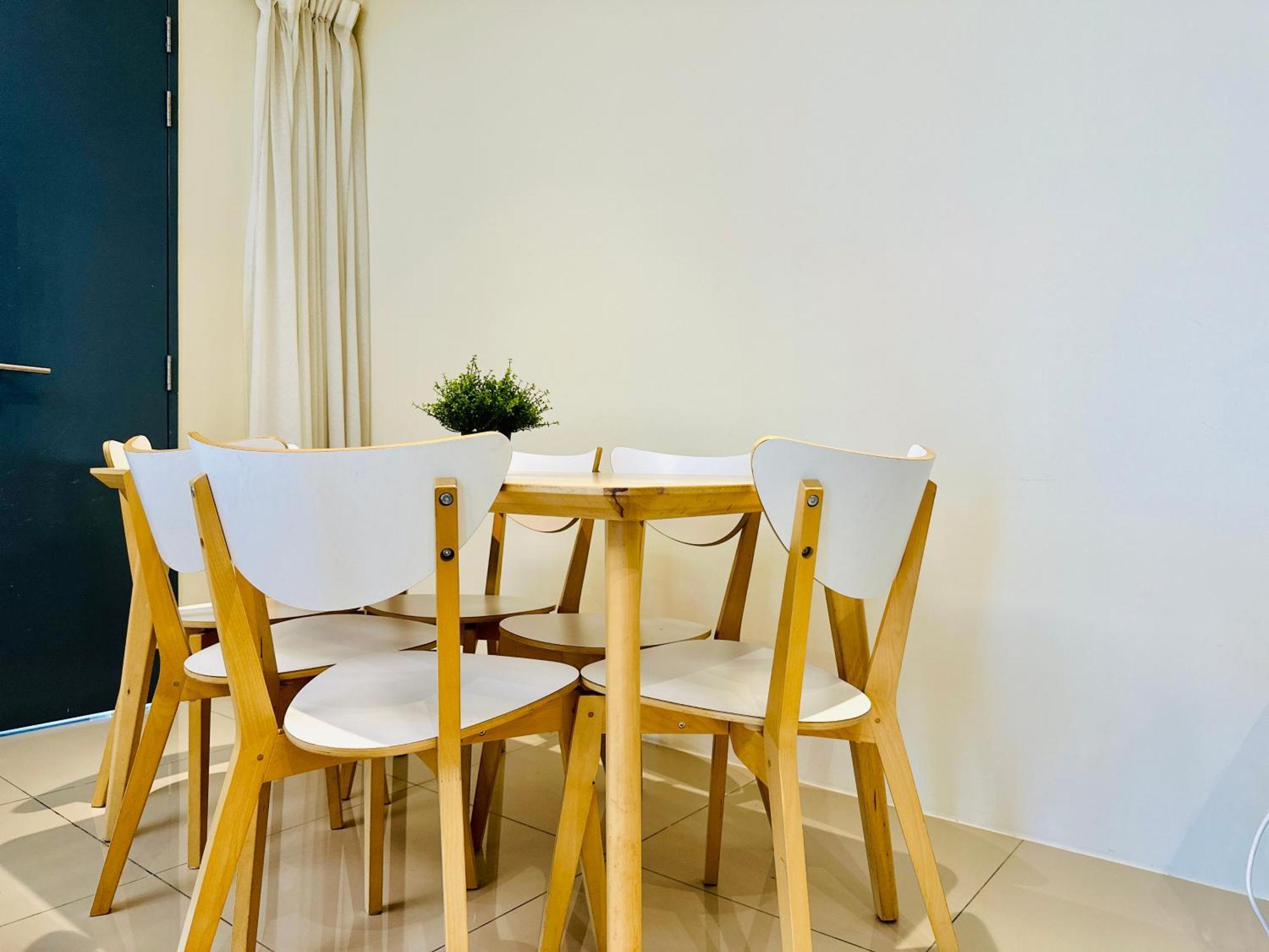 At Macalister 218 By Wl Apartment *