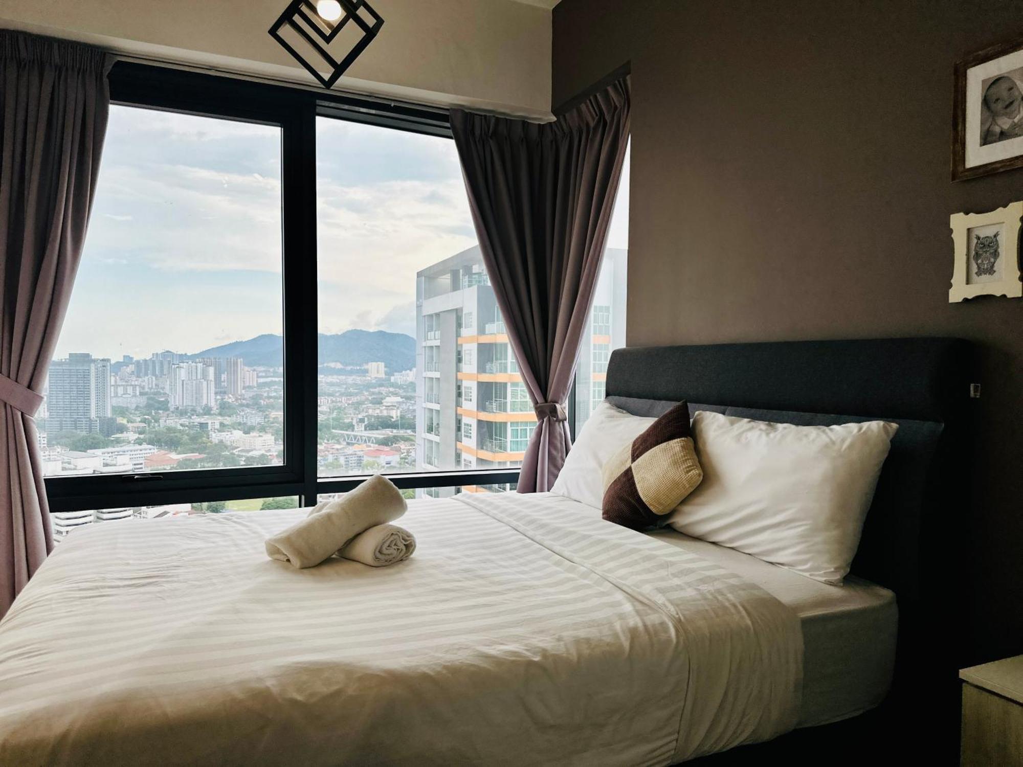 At Macalister 218 By Wl * George Town